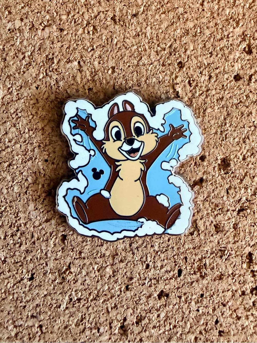 Disney World Hidden Disney 2026 Wave A Chip Enamel Diamond Pin - Winter Holiday